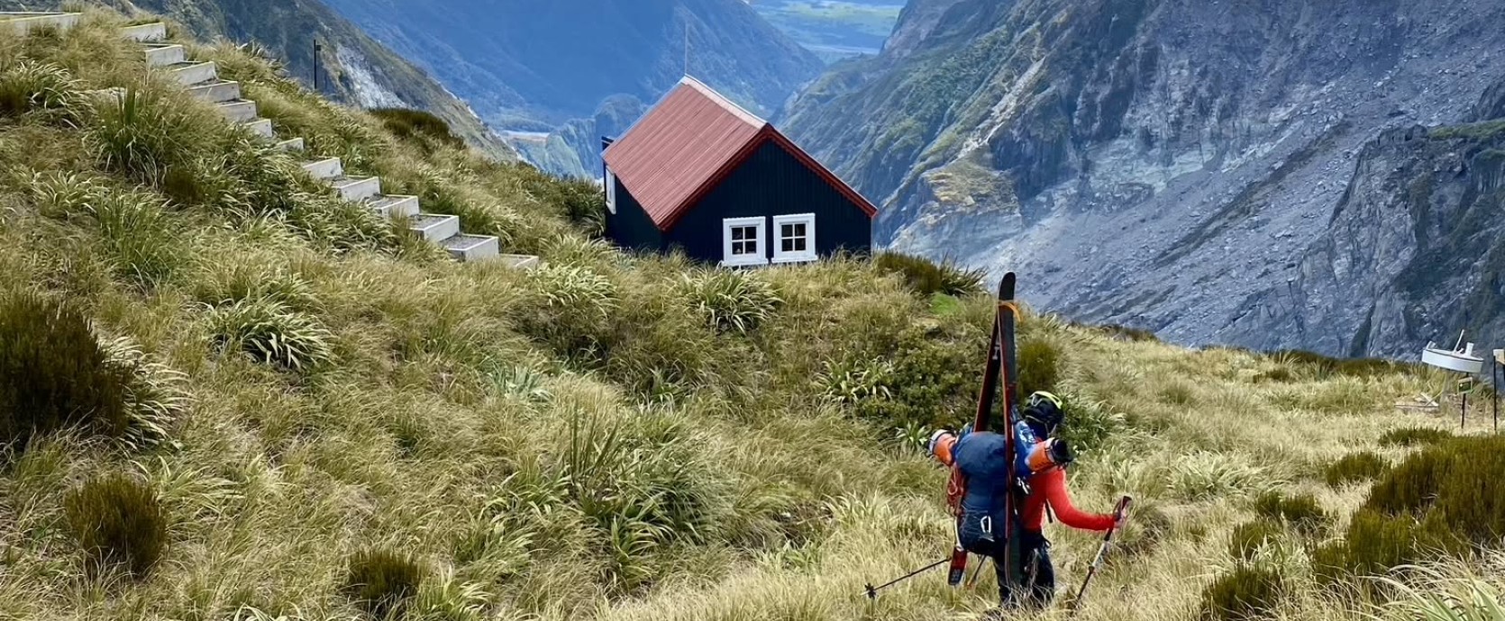 David Lyons Ewing   Oliver Edwards approaching Chancellor Hut