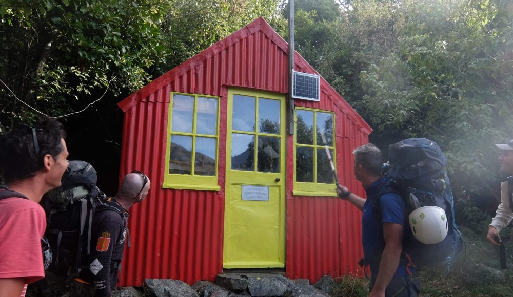 Banfield Hut Eric Skea 1 scaled